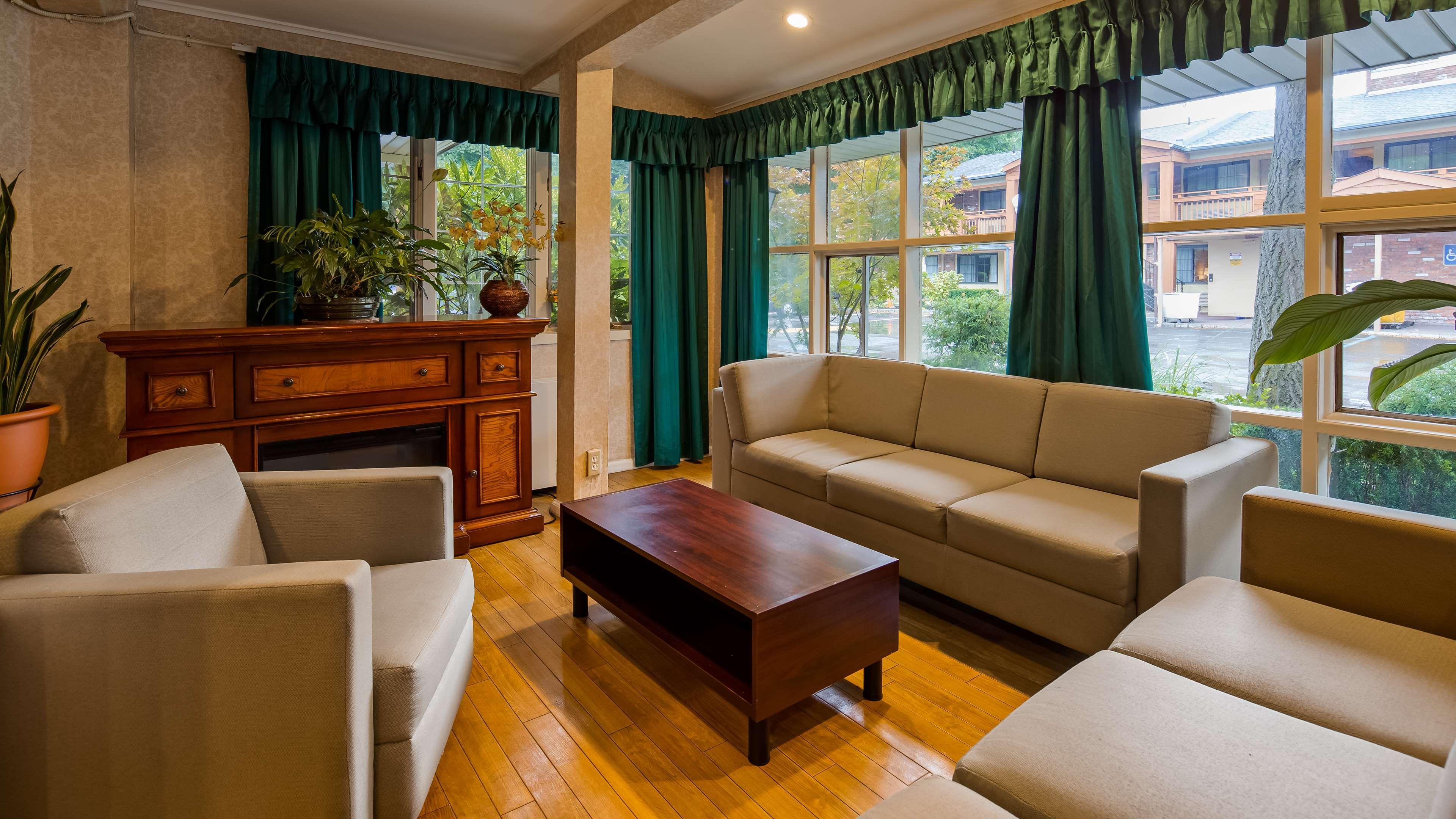 Surestay Plus By Best Western Woodbury Inn Eksteriør bilde